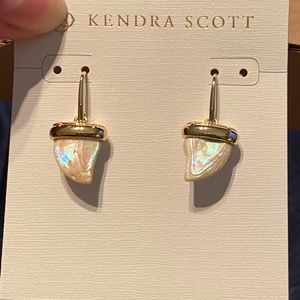 Kendra Scott Carved Shark Tooth Drop Earrings